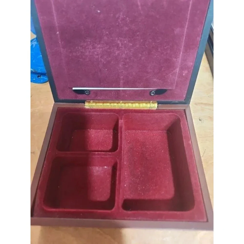 No Label 25 euc